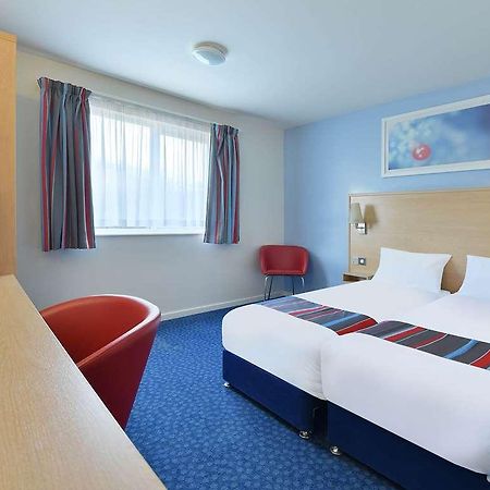 Travelodge Nuneaton Bedworth Стая снимка